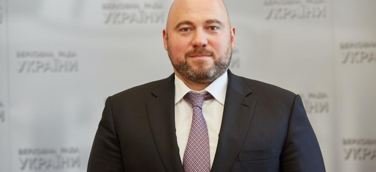 Столар безпроблемно відмиває гроші на підконтрольних йому столичних будівельних компаніях