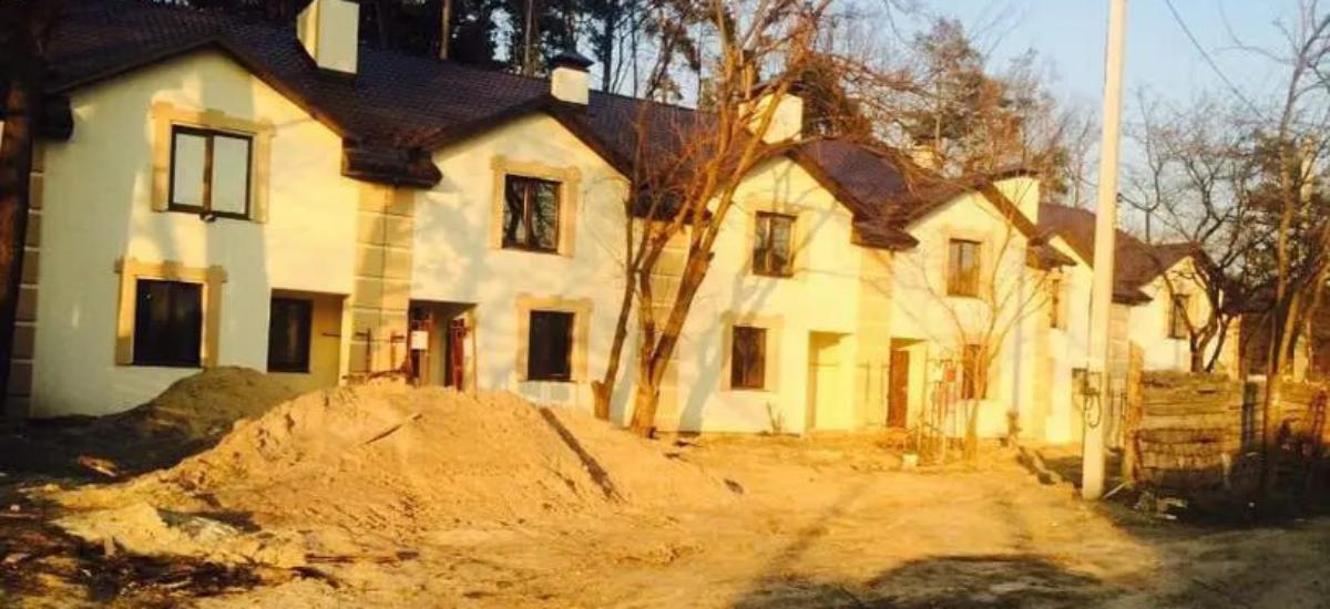 Сімейний тандем прокурорки Таможньої: провалена доброчесність, поновлення через суд і земляні схеми Бучі