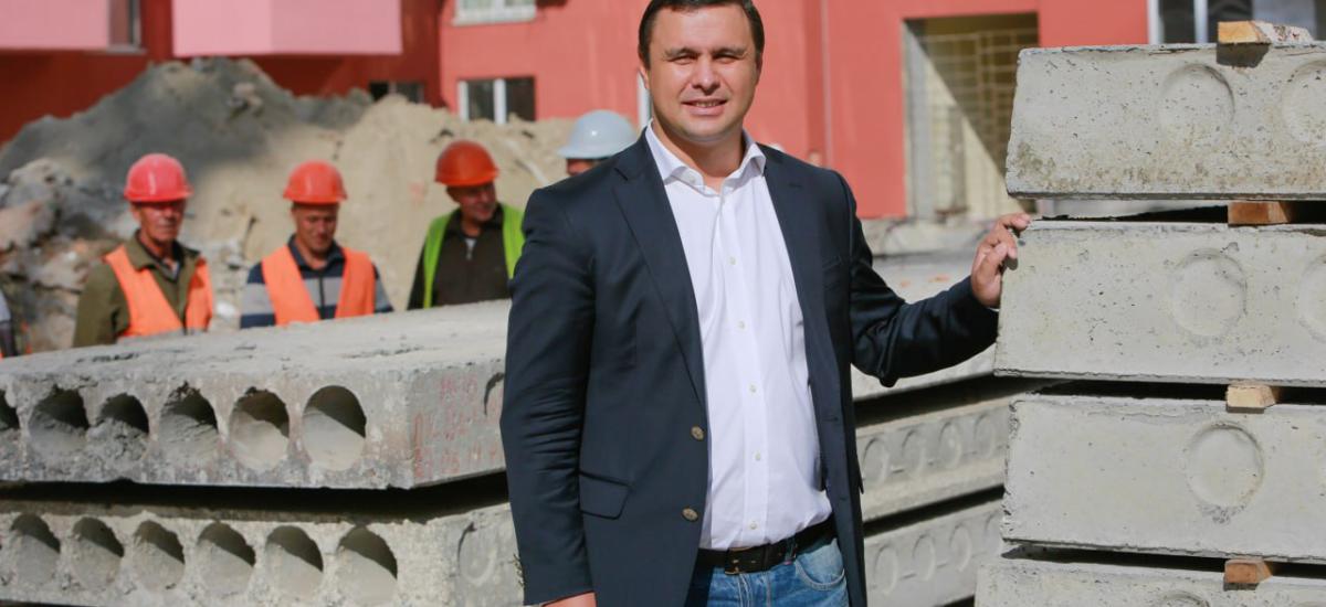 🔈 Микитась і Астіон за сприяння посадовців Мінюсту захоплюють бізнес у центрі Києва