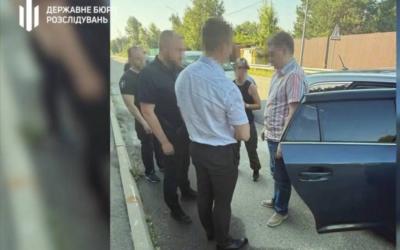 Колишнього секретаря Київради Володимира Бондаренка звинувачують у сприянні ухиленню від служби