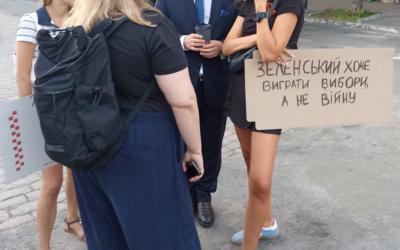 Михайло Федоров іде під мітинги з цінником: хто платить за сльози по "реформатору"