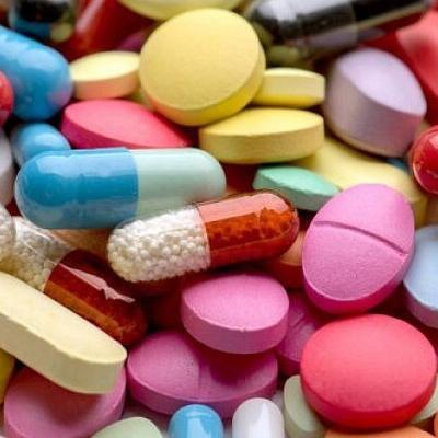 В Киеве врачи выписывали пациентам дорогие и бесполезные лекарства