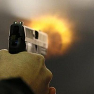 Кияни влаштували стрільбище посеред вулиці