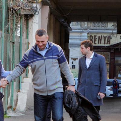 Кличко отдал фирме «из орбиты» Труханова заказ на ремонт одной из центральных улиц Киева