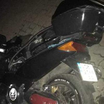 В Киеве водитель мопеда подрался с полицейским