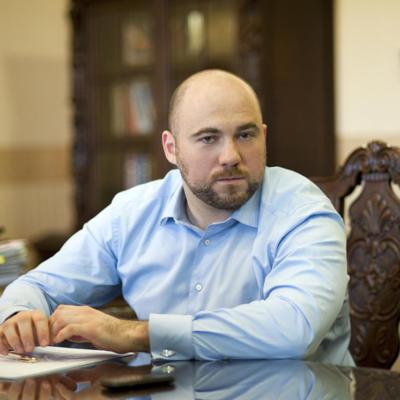 Вадим Столар отмывает деньги в строительстве