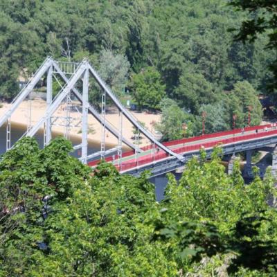 Киевляне остаются без зеленой зоны из-за застройки Труханова острова