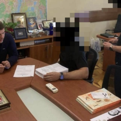 Керівнику апарату КМДА та ексдиректору КП «АТП КМДА» повідомили про підозру у розтраті бюджетних коштів