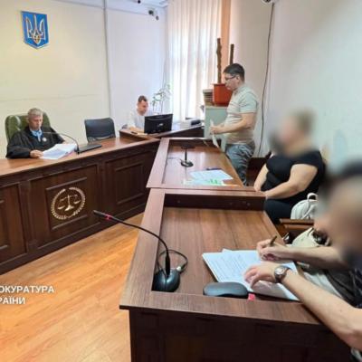 Шахрайство на 2 мільйони: ексбухгалтерка Управління освіти Дарницької РДА проведе 5 років за ґратами